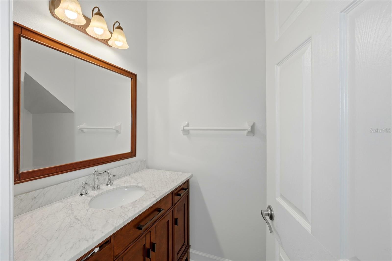 HAWKSNEST - Residential