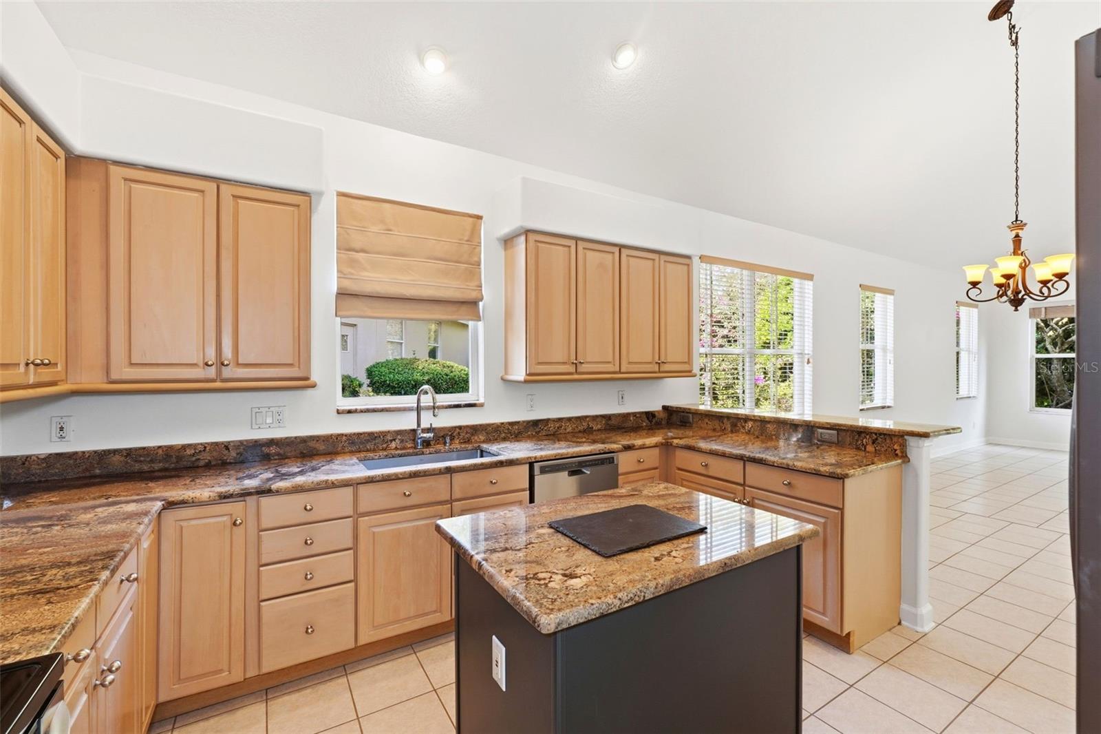 HAWKSNEST - Residential