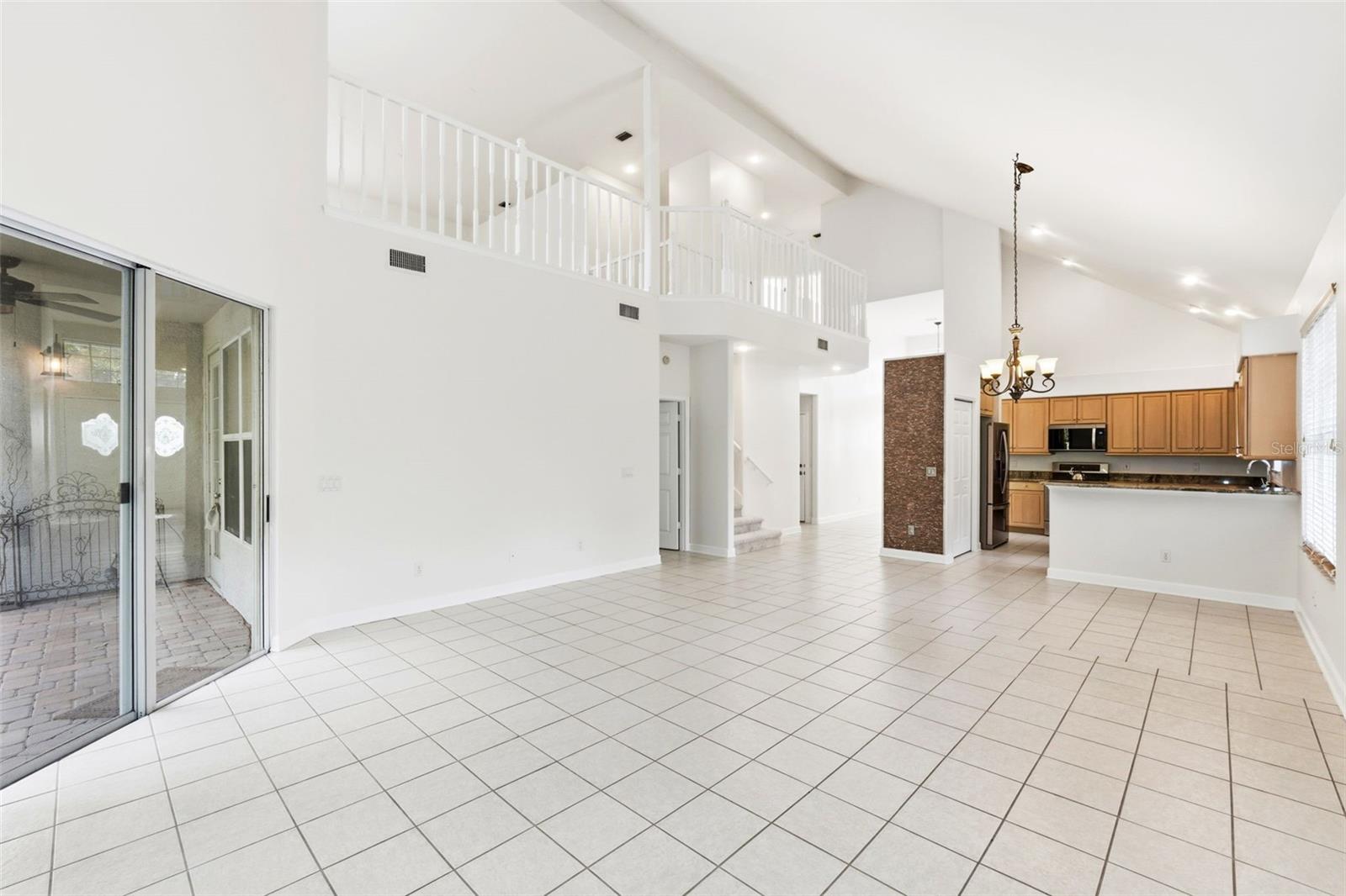 HAWKSNEST - Residential