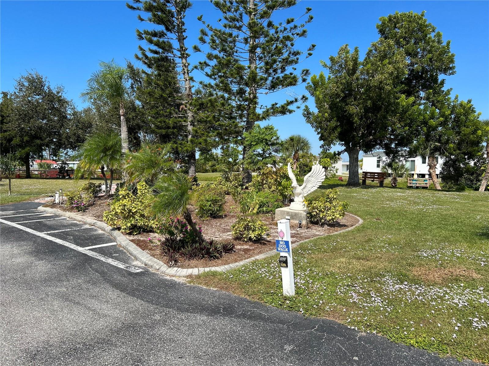 HOLIDAY TRAVEL PARK ENGLEWOOD - Land