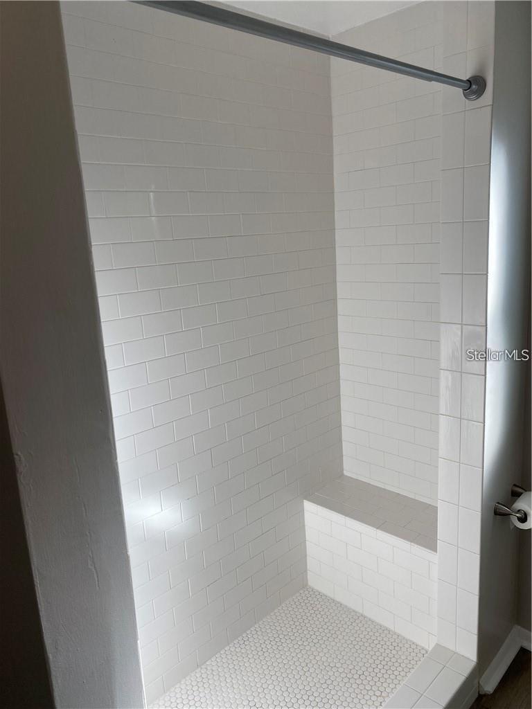 GULF GATE - Residential Lease