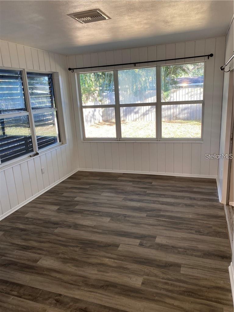 GULF GATE - Residential Lease