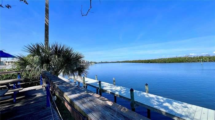 ISLAND RESORT AT MARINERS CLUB - Residential