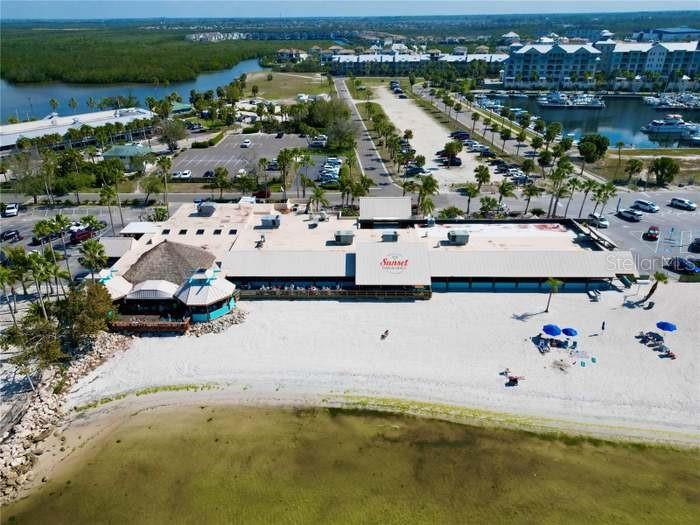 ISLAND RESORT AT MARINERS CLUB - Residential