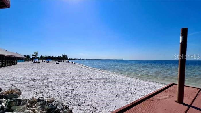 ISLAND RESORT AT MARINERS CLUB - Residential