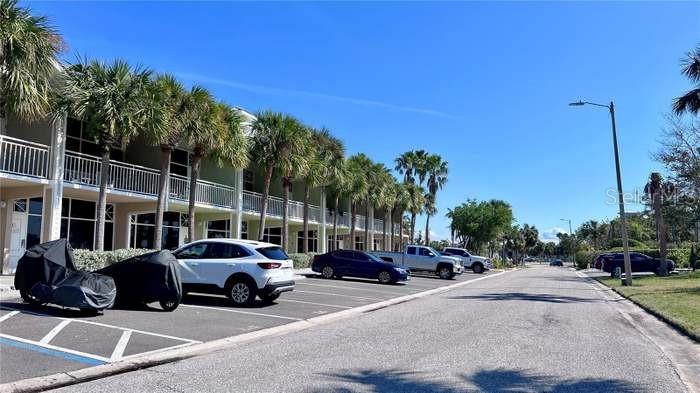 ISLAND RESORT AT MARINERS CLUB - Residential