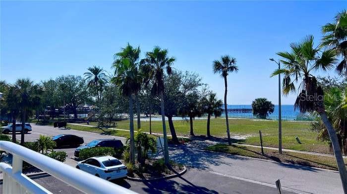 ISLAND RESORT AT MARINERS CLUB - Residential