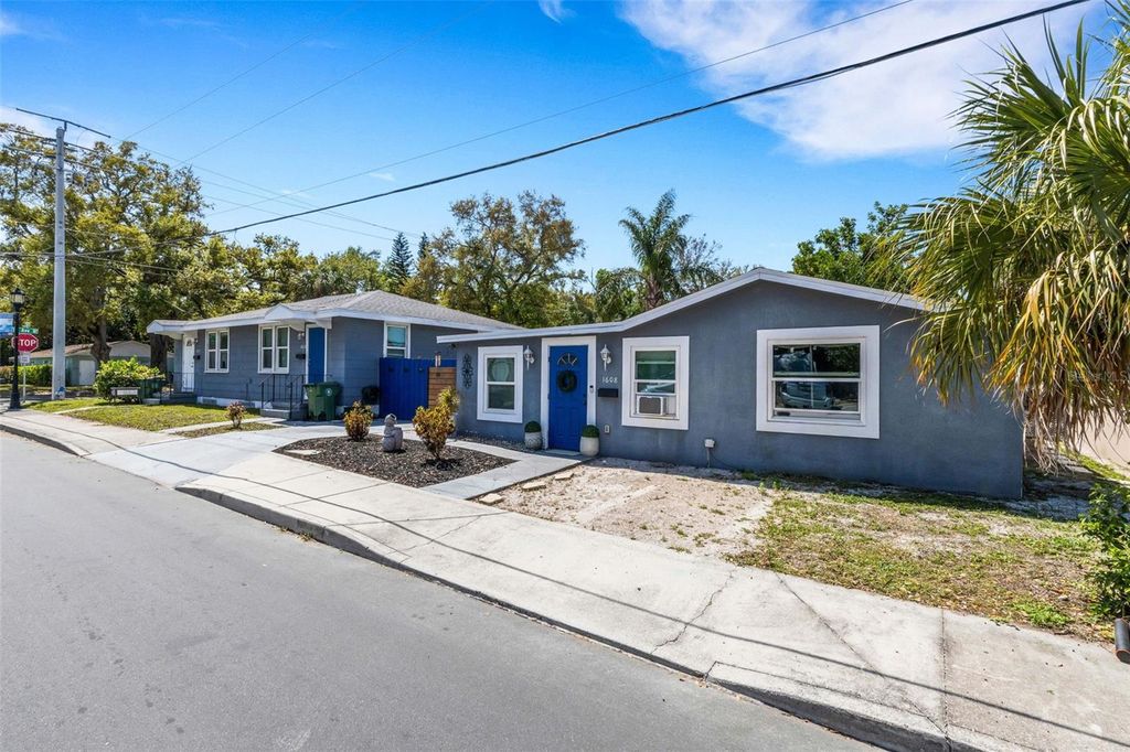 Photo of 1608 11th Street W, Bradenton, FL 34205 (MLS # A4685070)