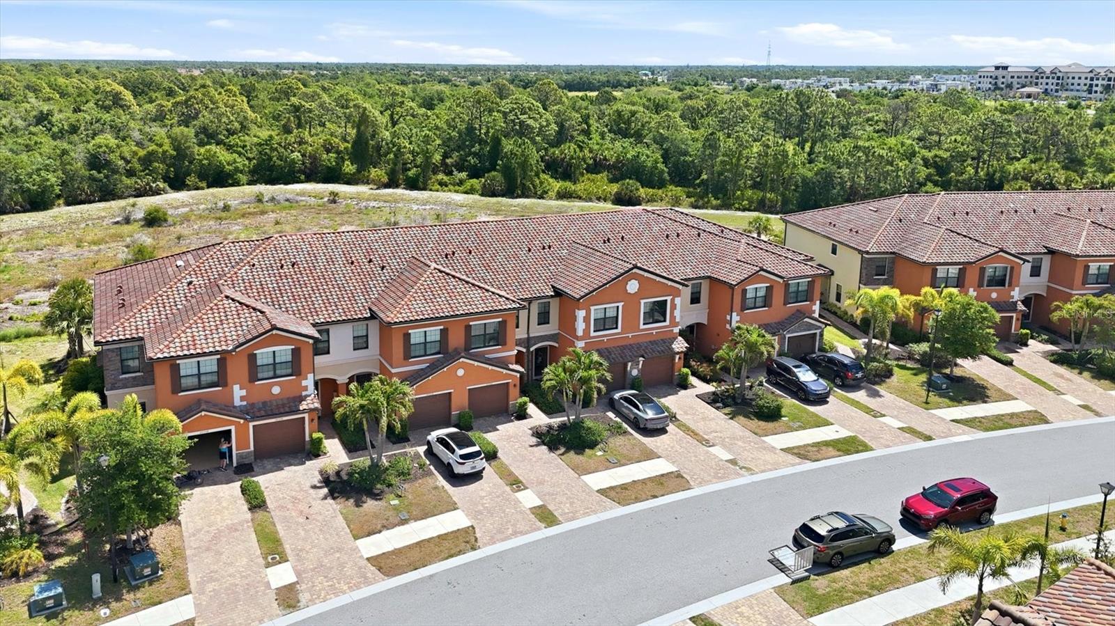 GRAN PARADISO TWNHMS 1B - Residential