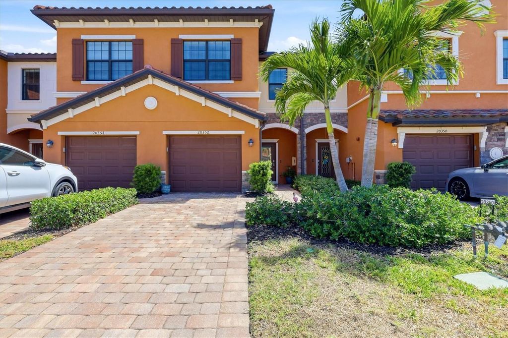 Photo of 20352 Lagente Circle, Venice, FL 34293 (MLS # A4690400)