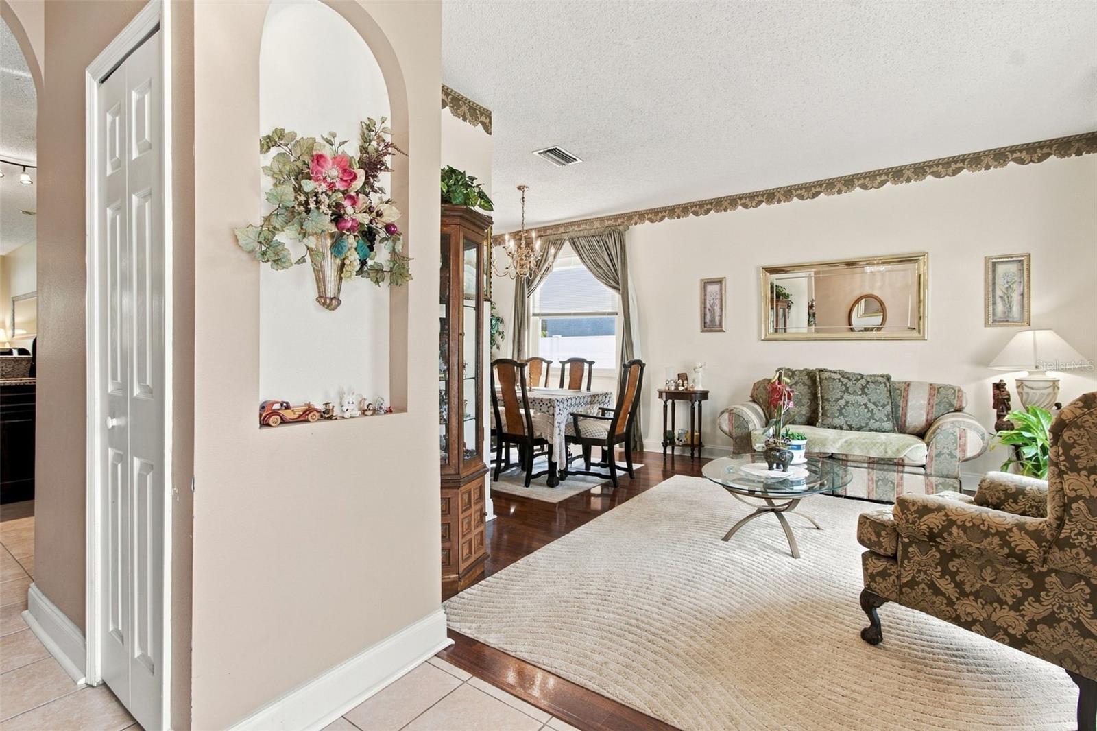 10225 GOLDENBROOK WAY
