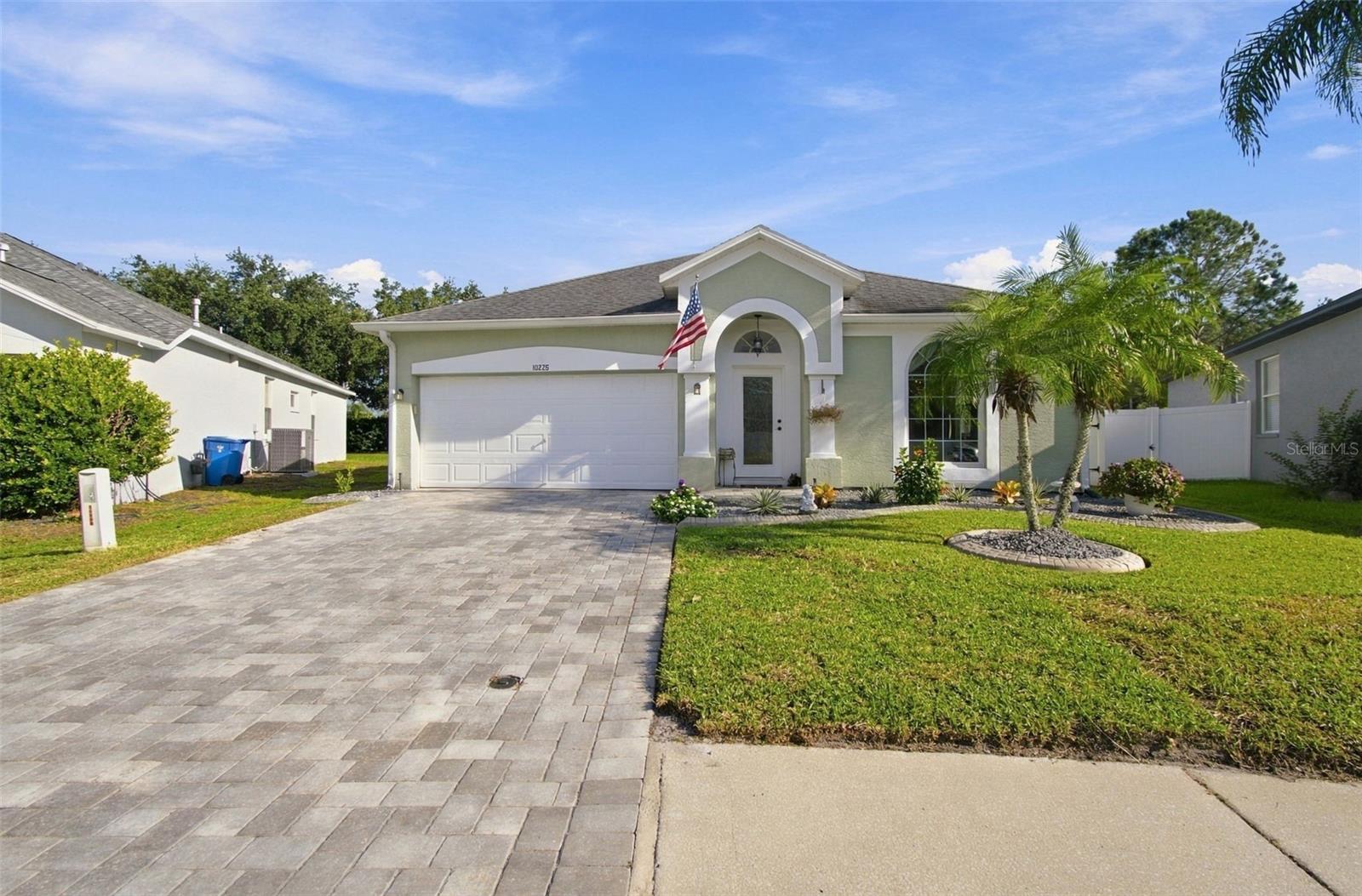 10225 GOLDENBROOK WAY