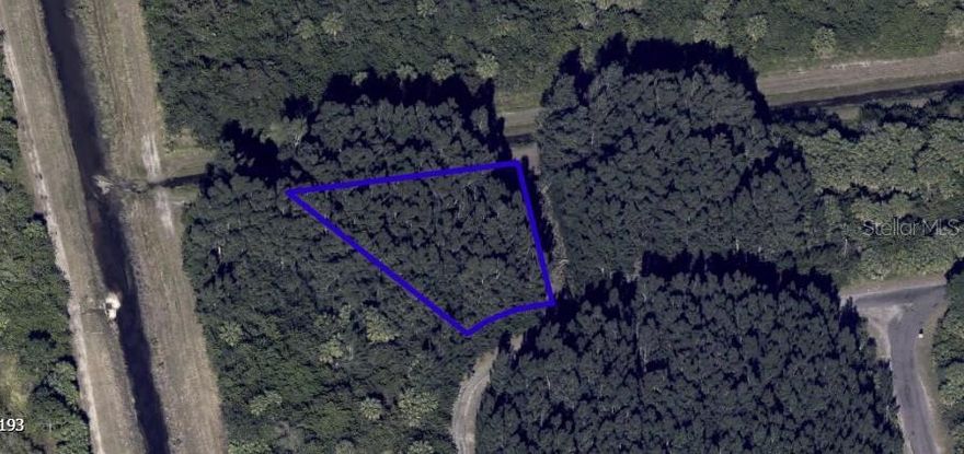 Don't miss out on this prime vacant lot! If you want to purchase your dream property in Florida, look no further. This beautiful buildable lot offers endless possibilities for your future. Whether you want to build your dream home, a vacation getaway, or a rental investment property, this land is a solid investment. You can also let the land appreciate over time and resell it for a future profit. This is an opportunity you don't want to miss!