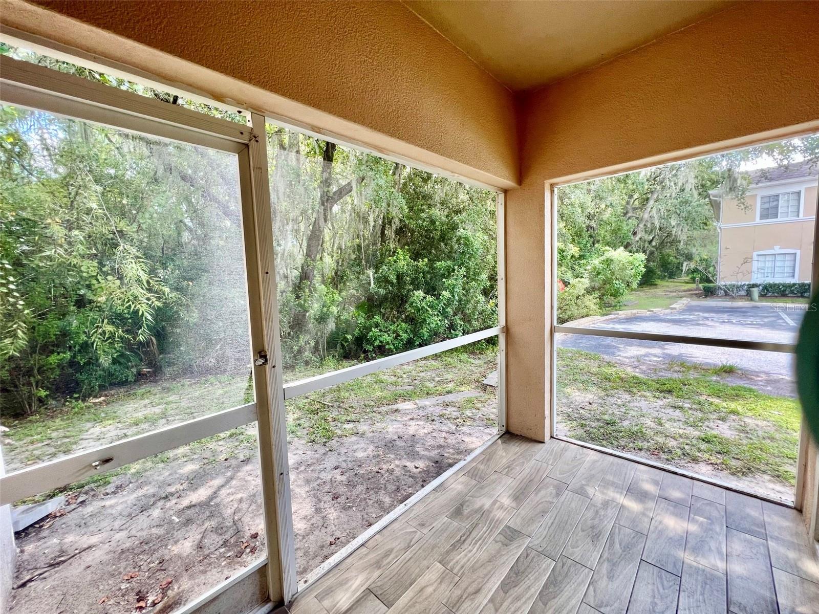 VILLAGES OF BLOOMINGDALE CONDO - Residential Lease