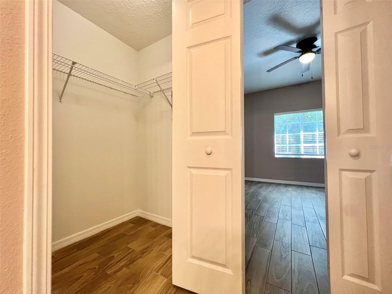 VILLAGES OF BLOOMINGDALE CONDO - Residential Lease