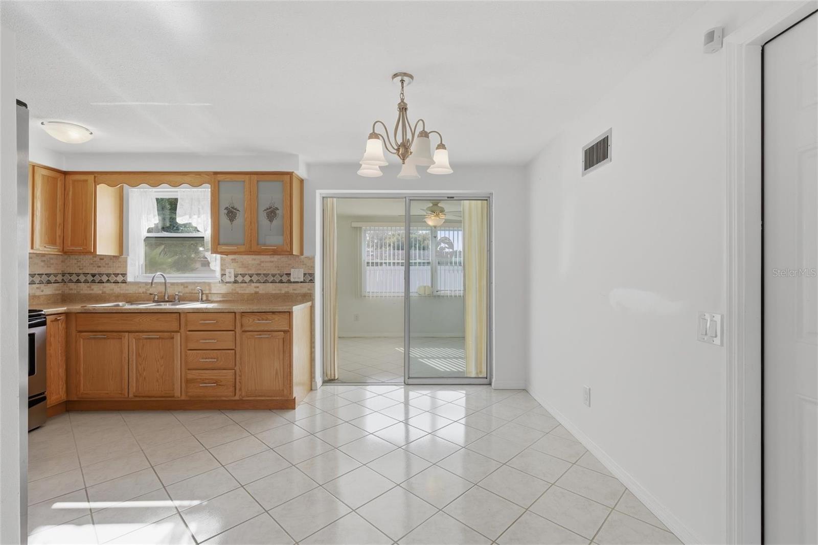 ORANGEWOOD VILLAGE - Residential