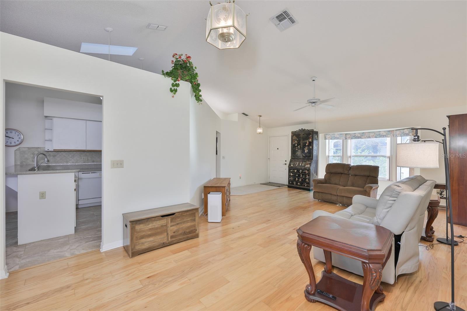 SUN CITY CENTER UNIT 52 - Residential