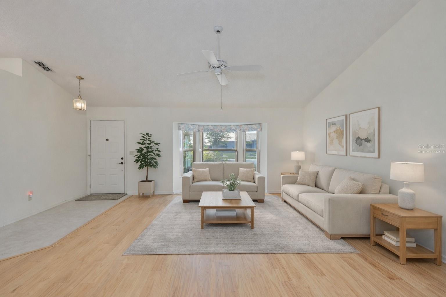 SUN CITY CENTER UNIT 52 - Residential