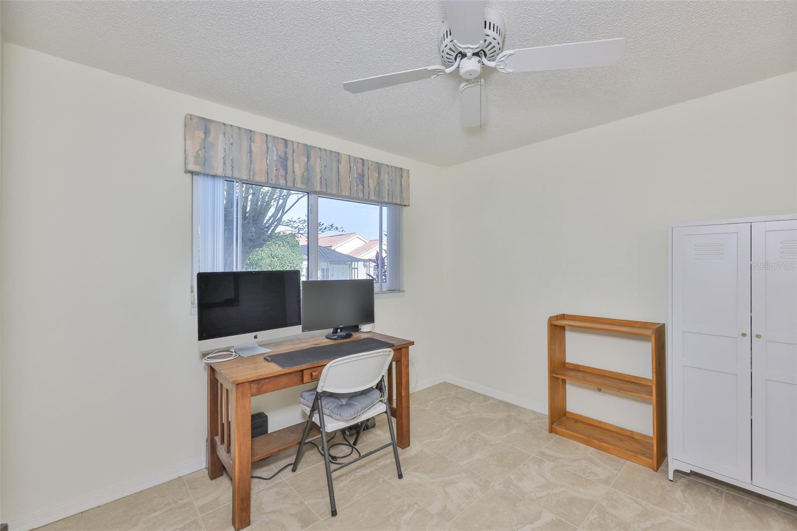 SUN CITY CENTER UNIT 52 - Residential