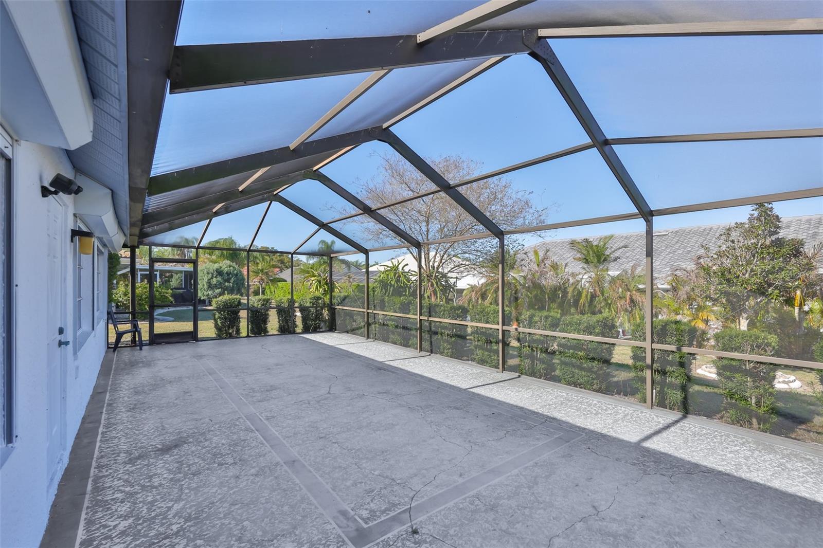 SUN CITY CENTER UNIT 52 - Residential