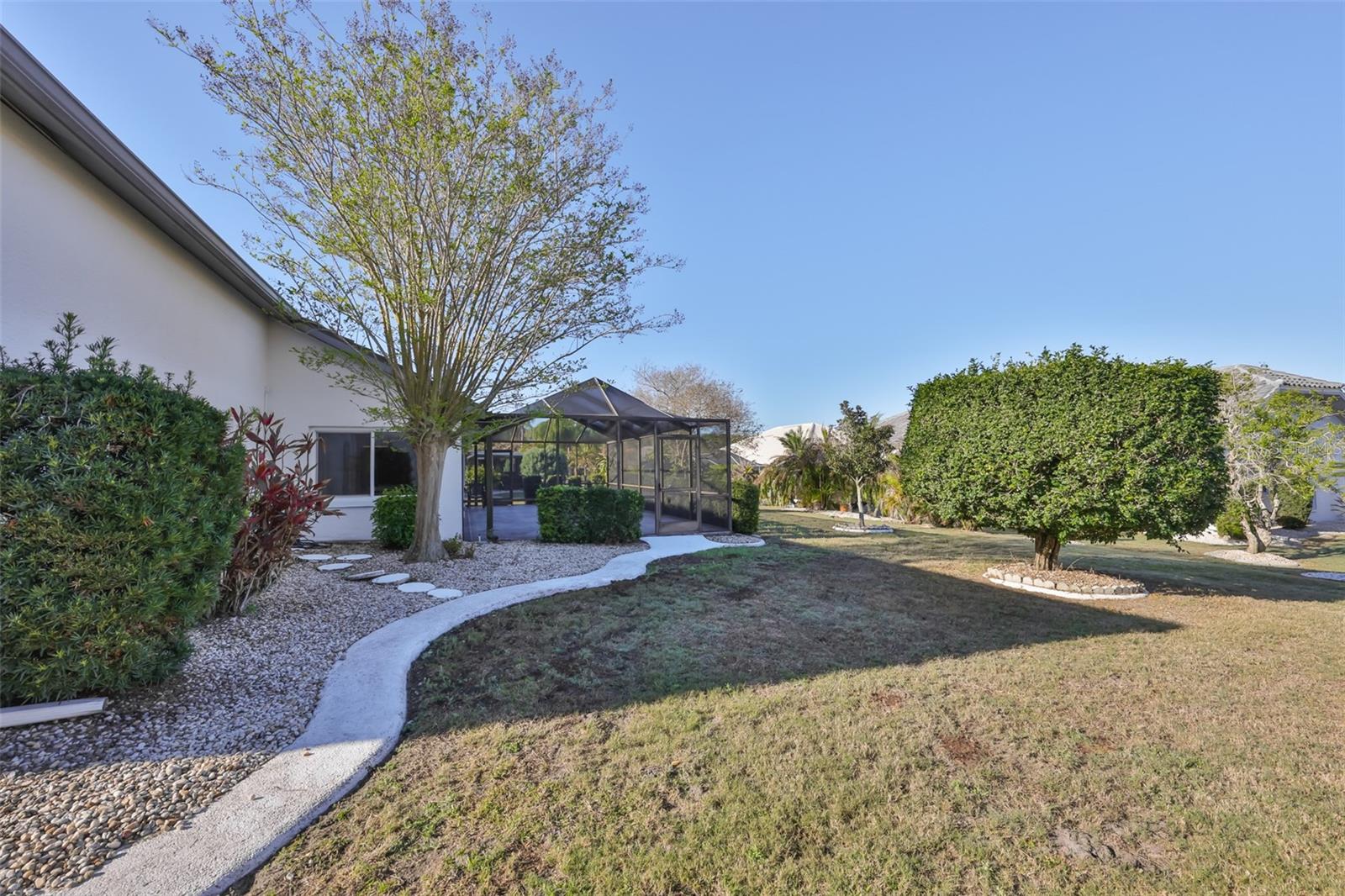 SUN CITY CENTER UNIT 52 - Residential