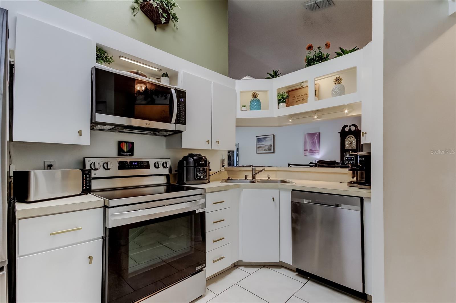 WOODS AT ANDERSON PARK - Residential