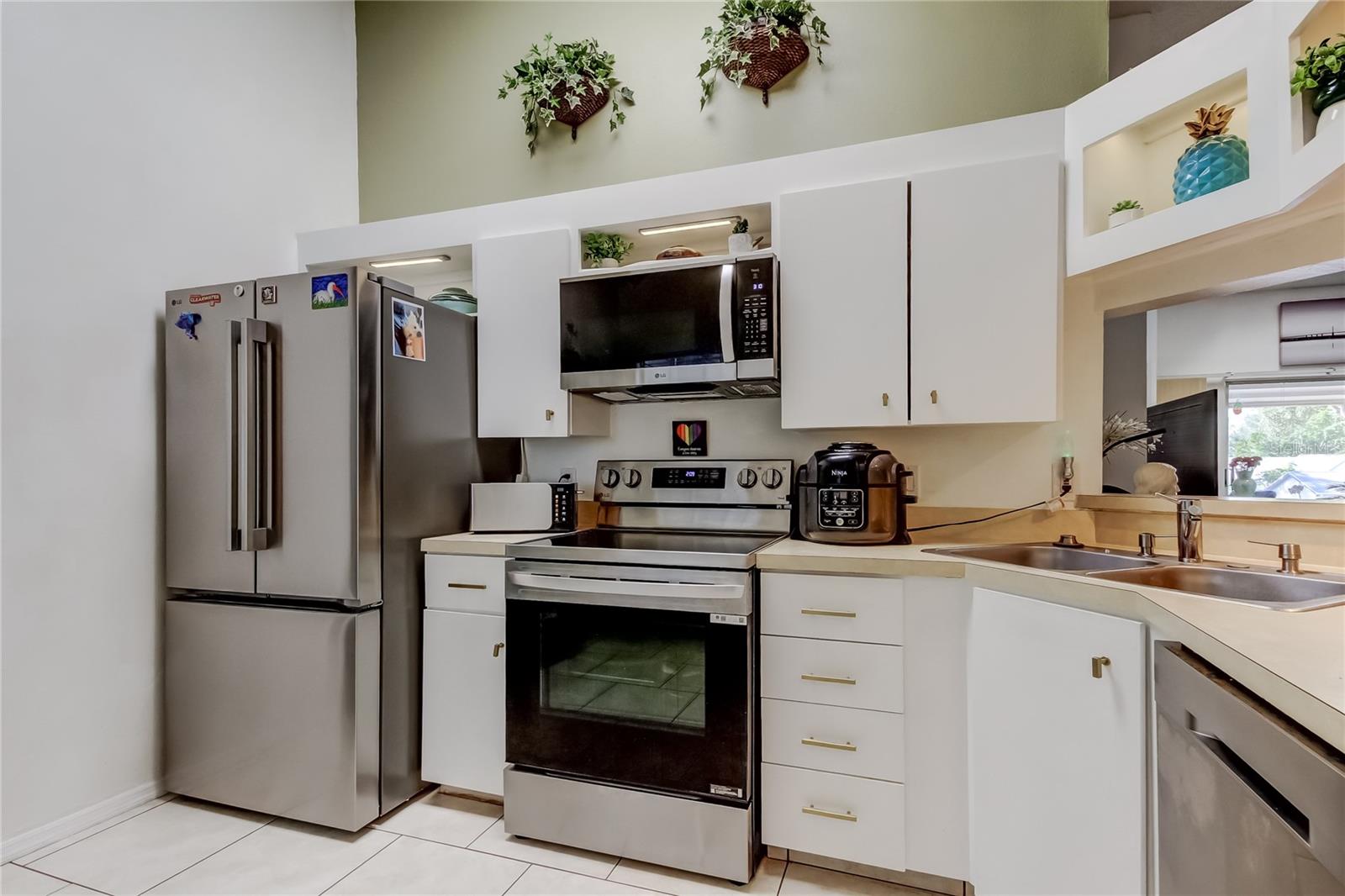 WOODS AT ANDERSON PARK - Residential