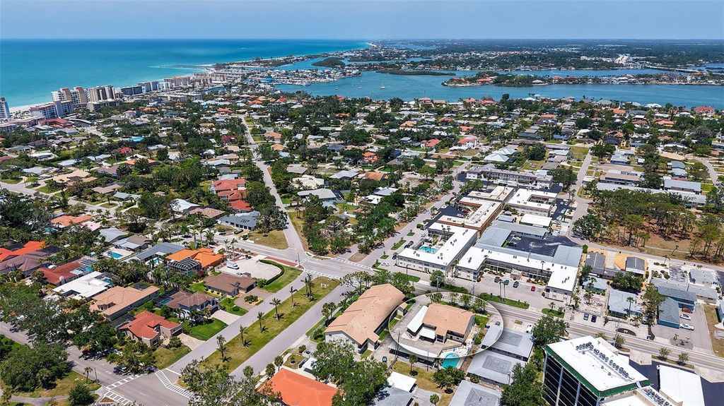 Photo of 525 Barcelona Avenue #207, Venice, FL 34285 (MLS # A4649571)