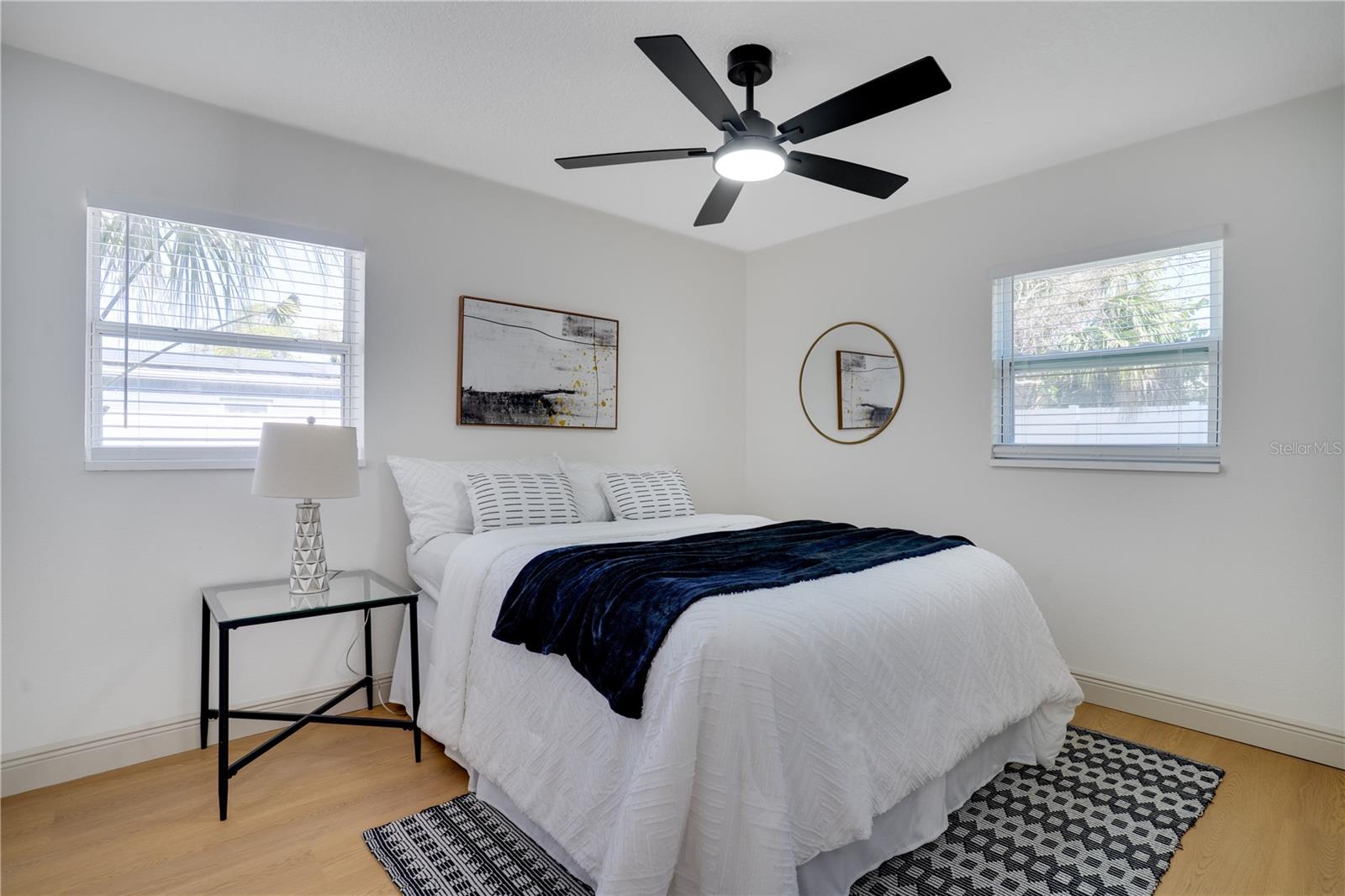 AVONDALE ESTATES - Residential