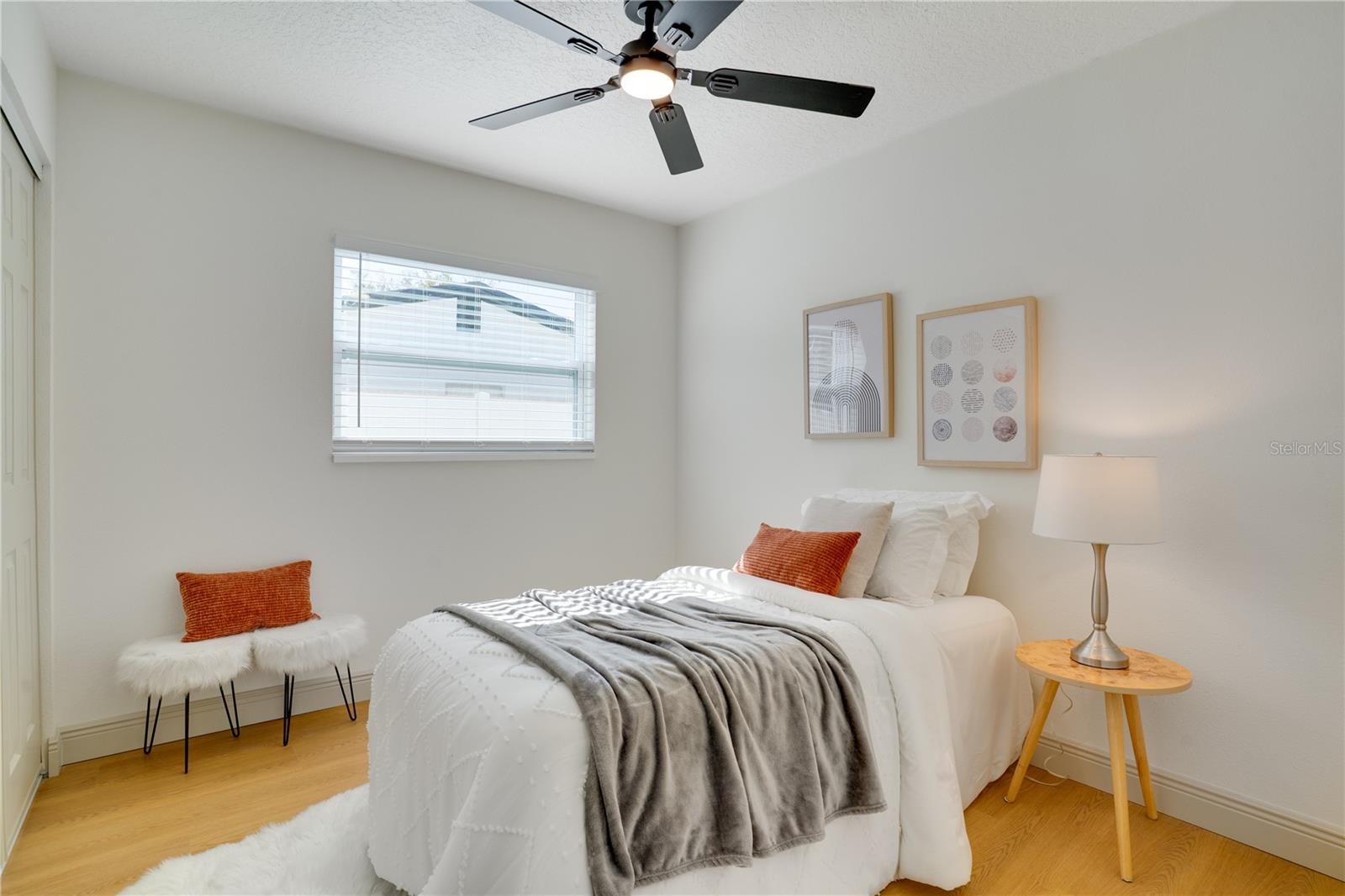 AVONDALE ESTATES - Residential