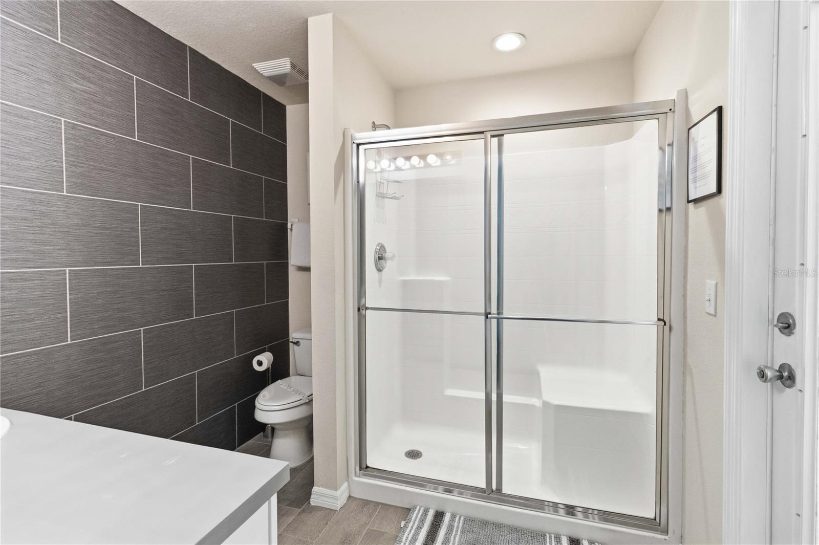 RESERVE AT TOWN CENTER - Residential