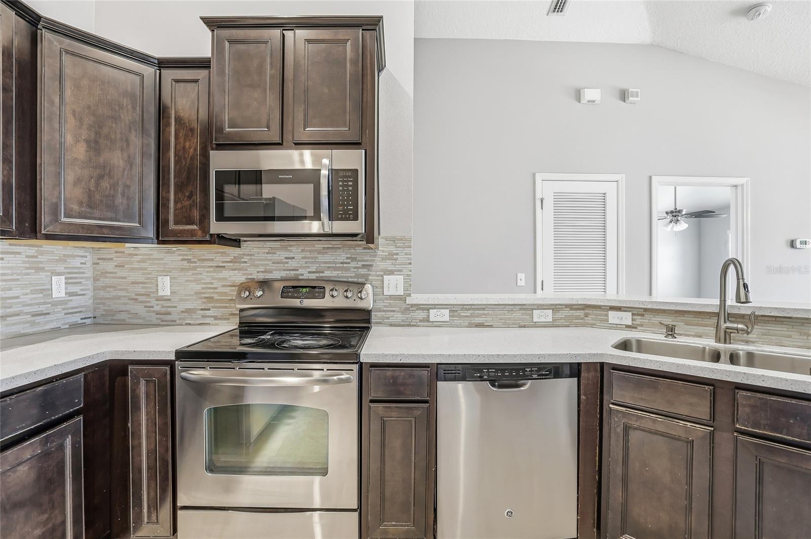 FISHHAWK RANCH PH 2 TR 1 - Residential