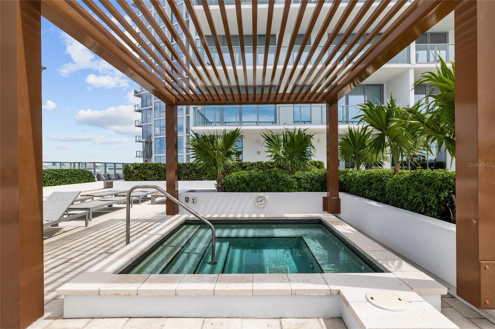 MARINA POINTE EAST - Residential