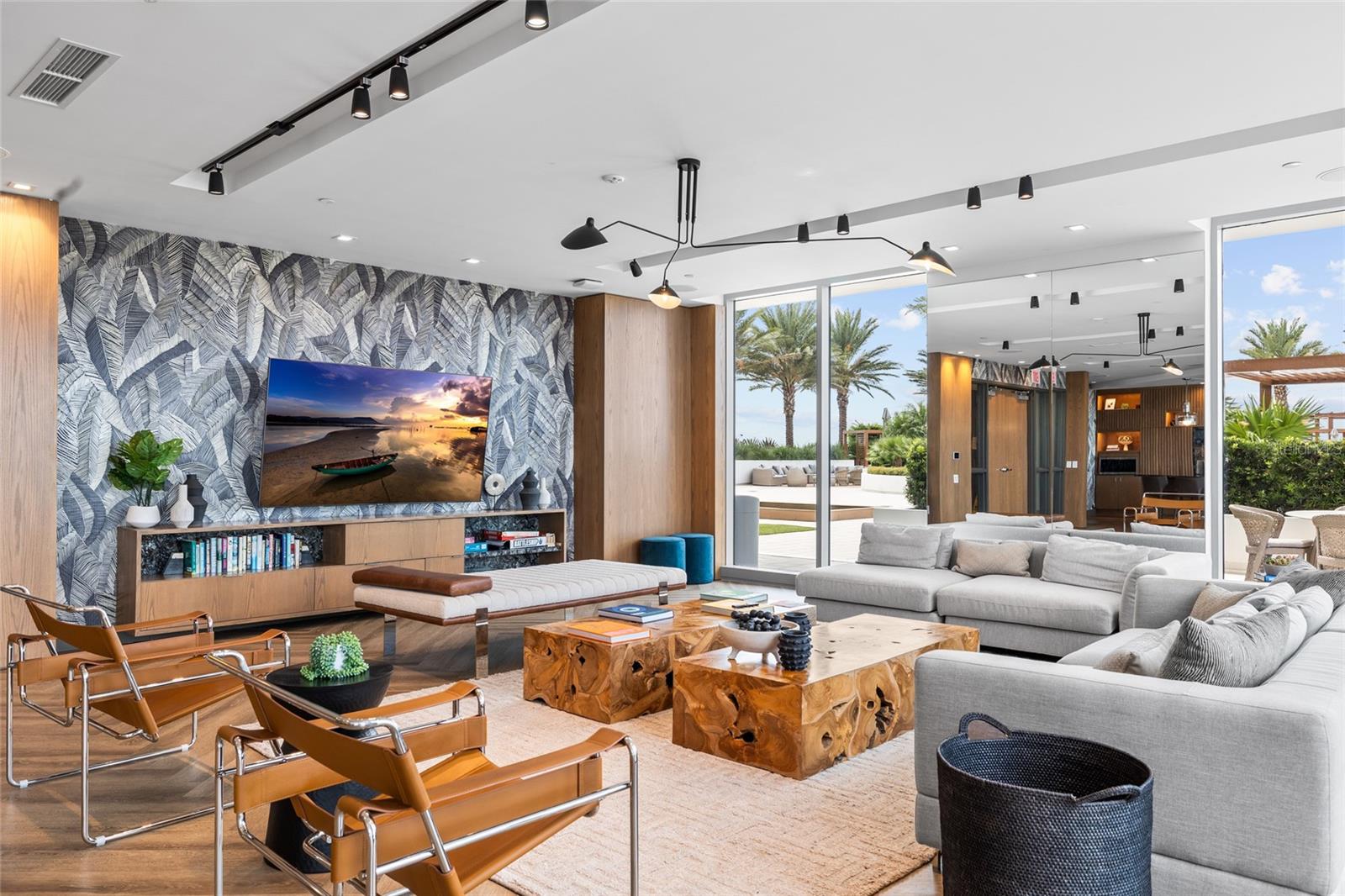 MARINA POINTE EAST - Residential