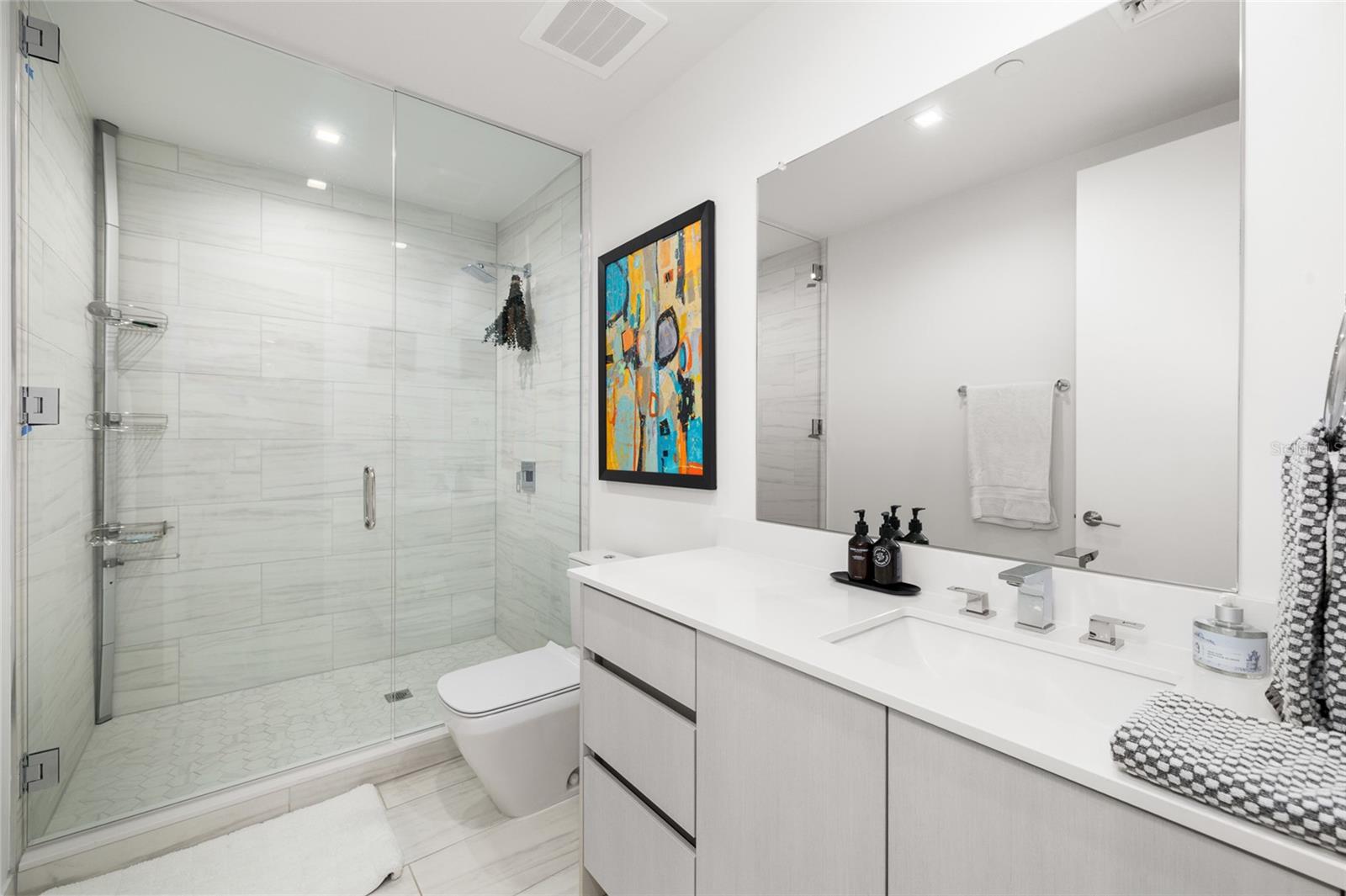 MARINA POINTE EAST - Residential