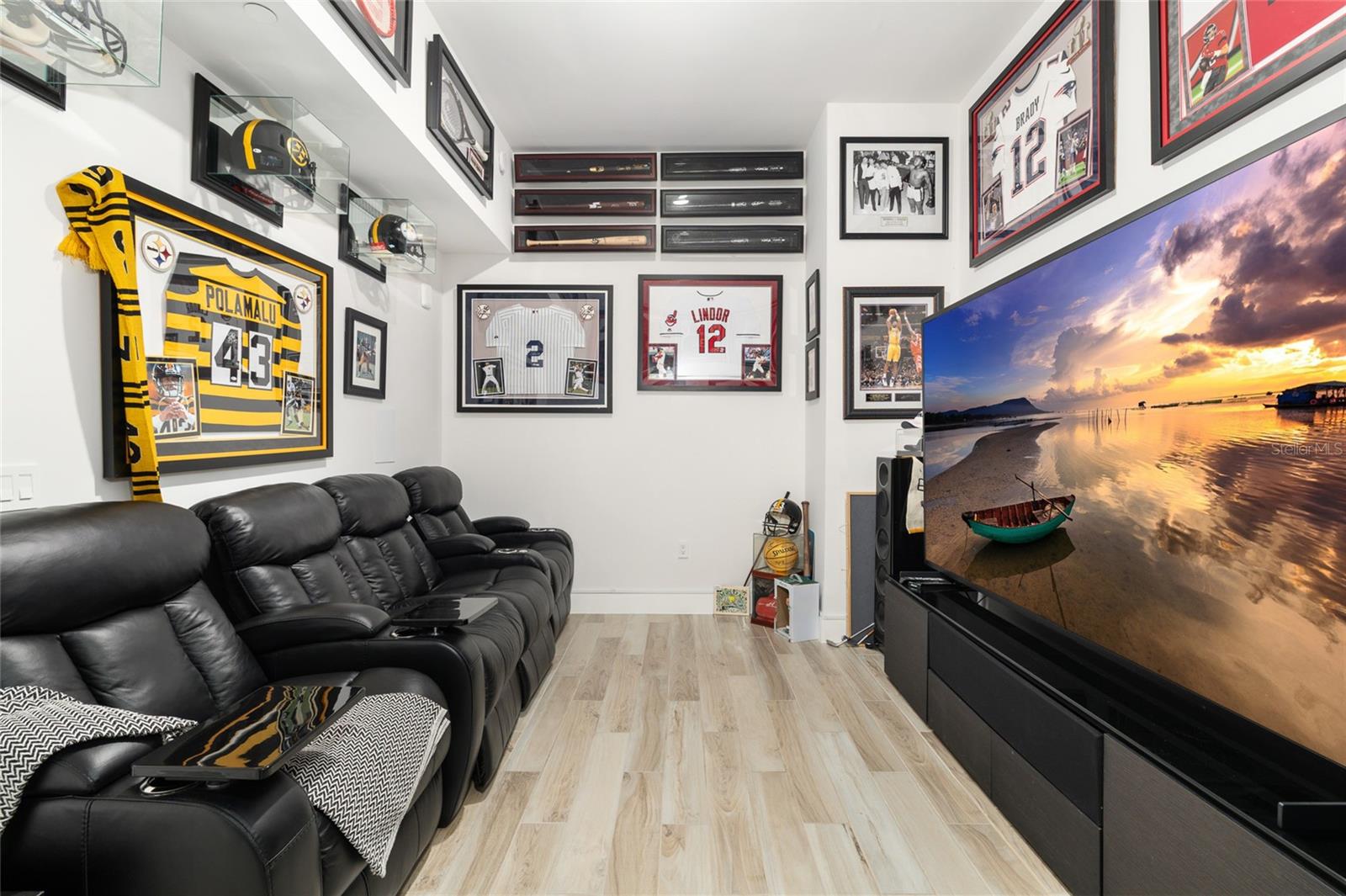 MARINA POINTE EAST - Residential