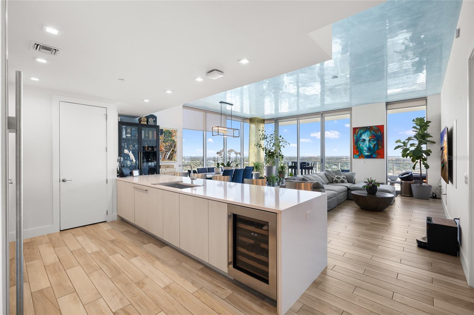 MARINA POINTE EAST - Residential