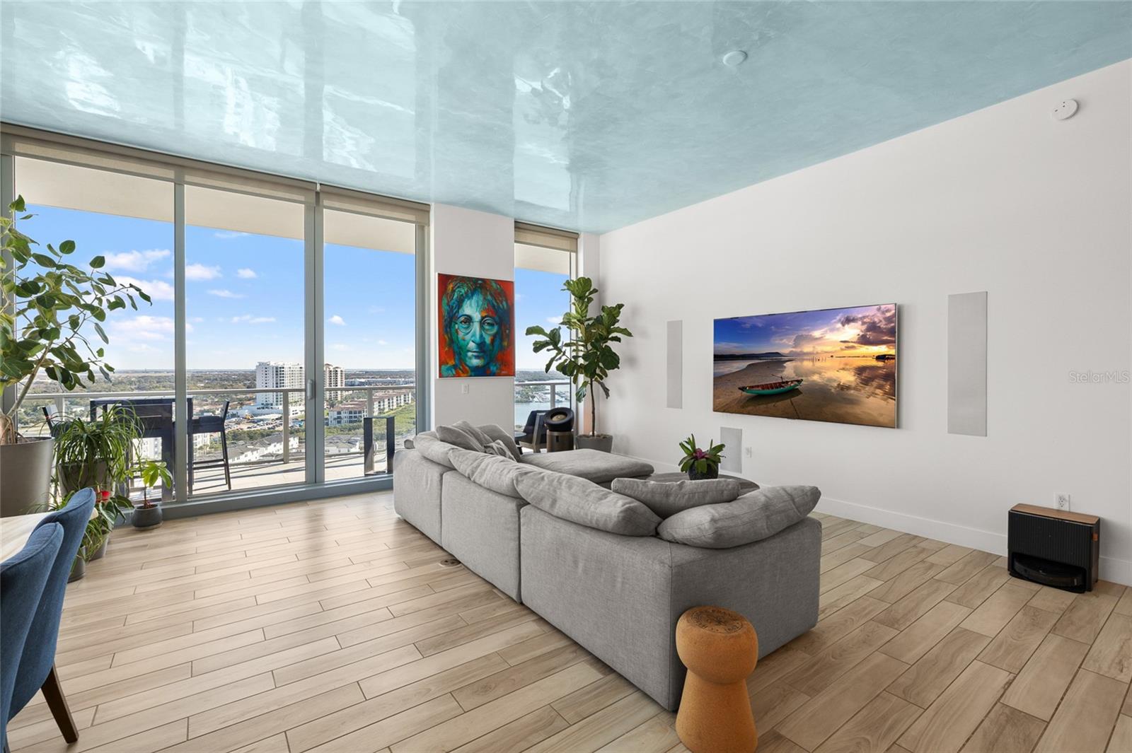 MARINA POINTE EAST - Residential