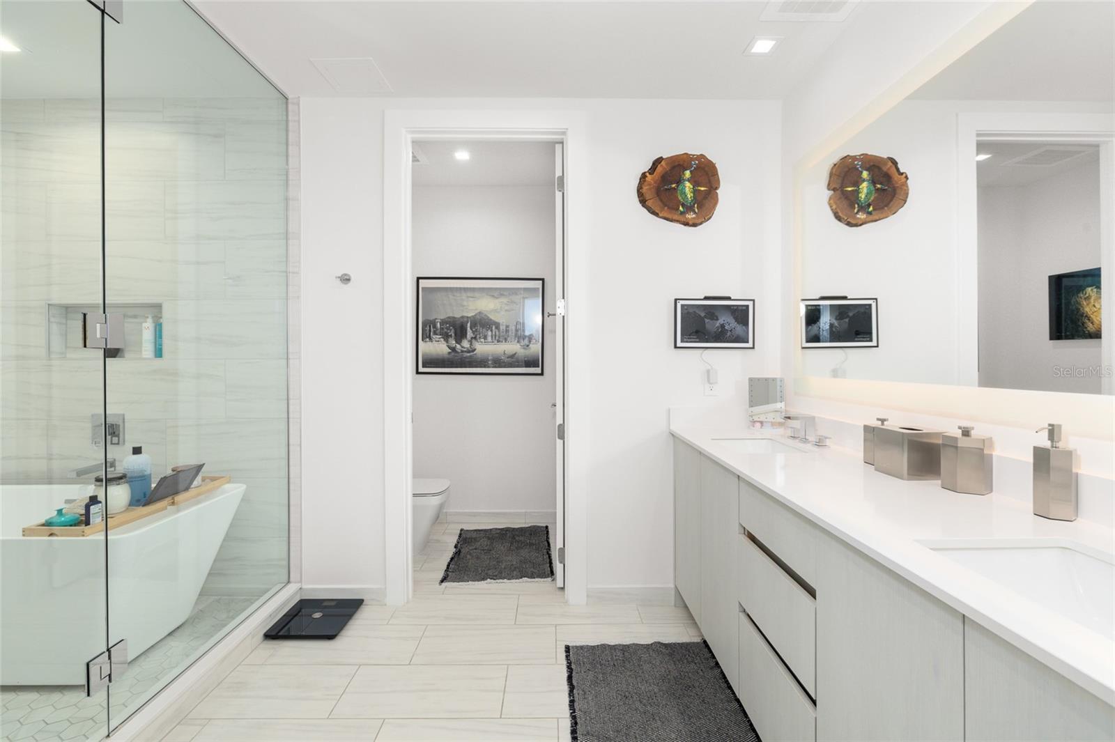 MARINA POINTE EAST - Residential