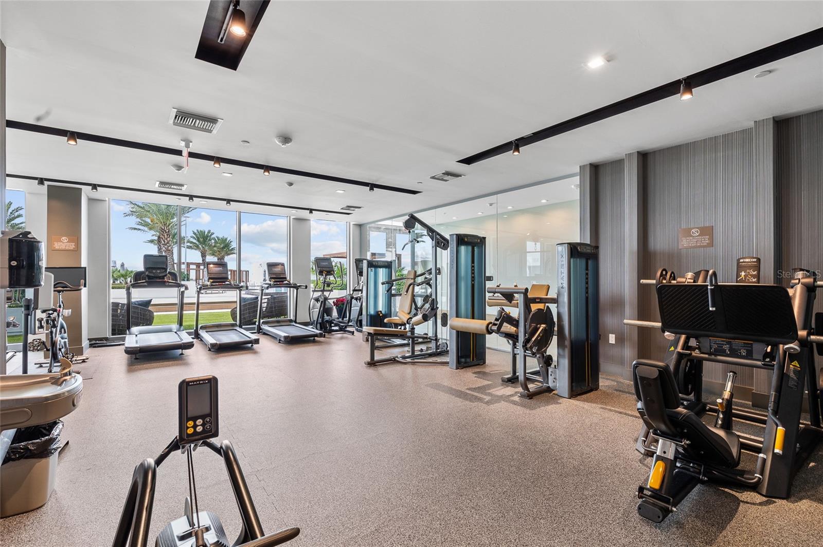 MARINA POINTE EAST - Residential