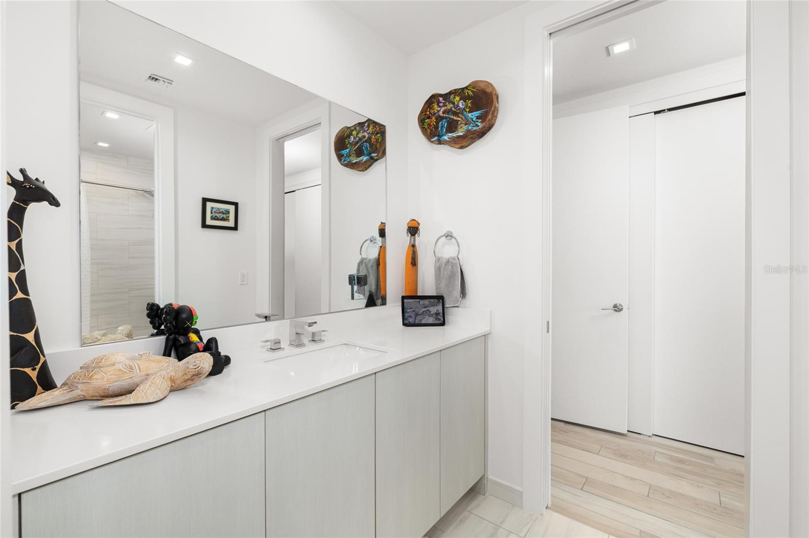 MARINA POINTE EAST - Residential