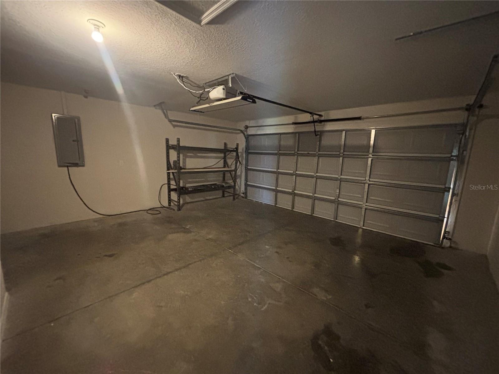 MAARION OAKS UN 10 - Residential Lease