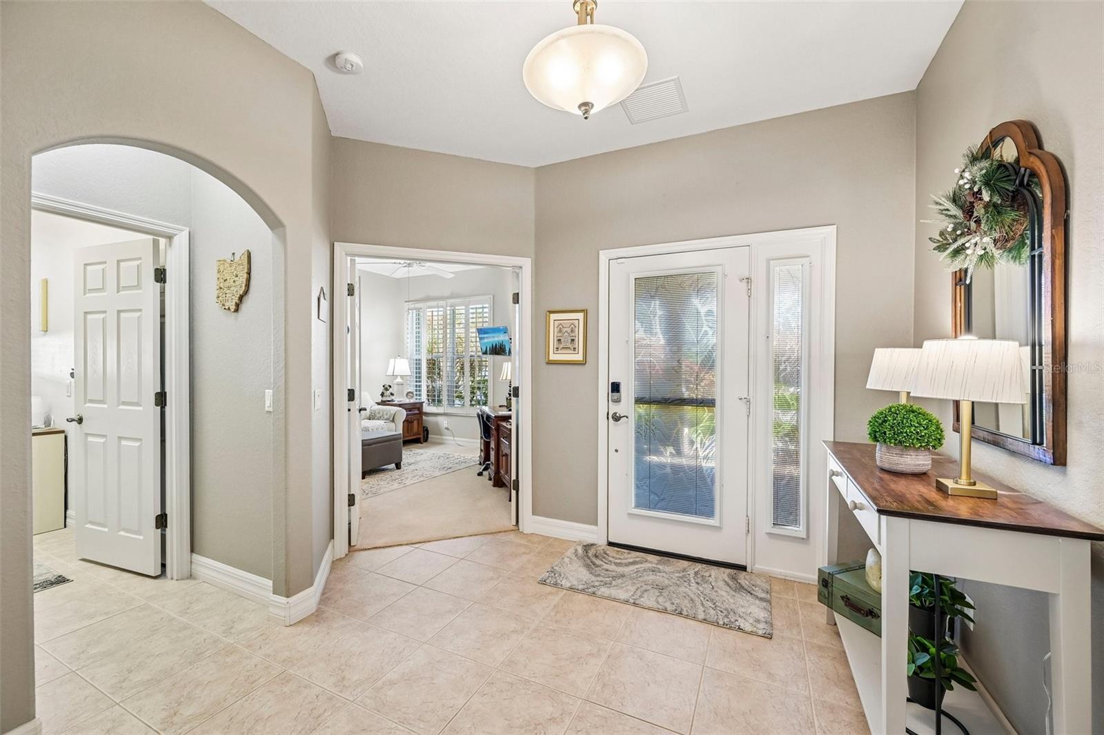 2891 WHISPERING PINE LANE