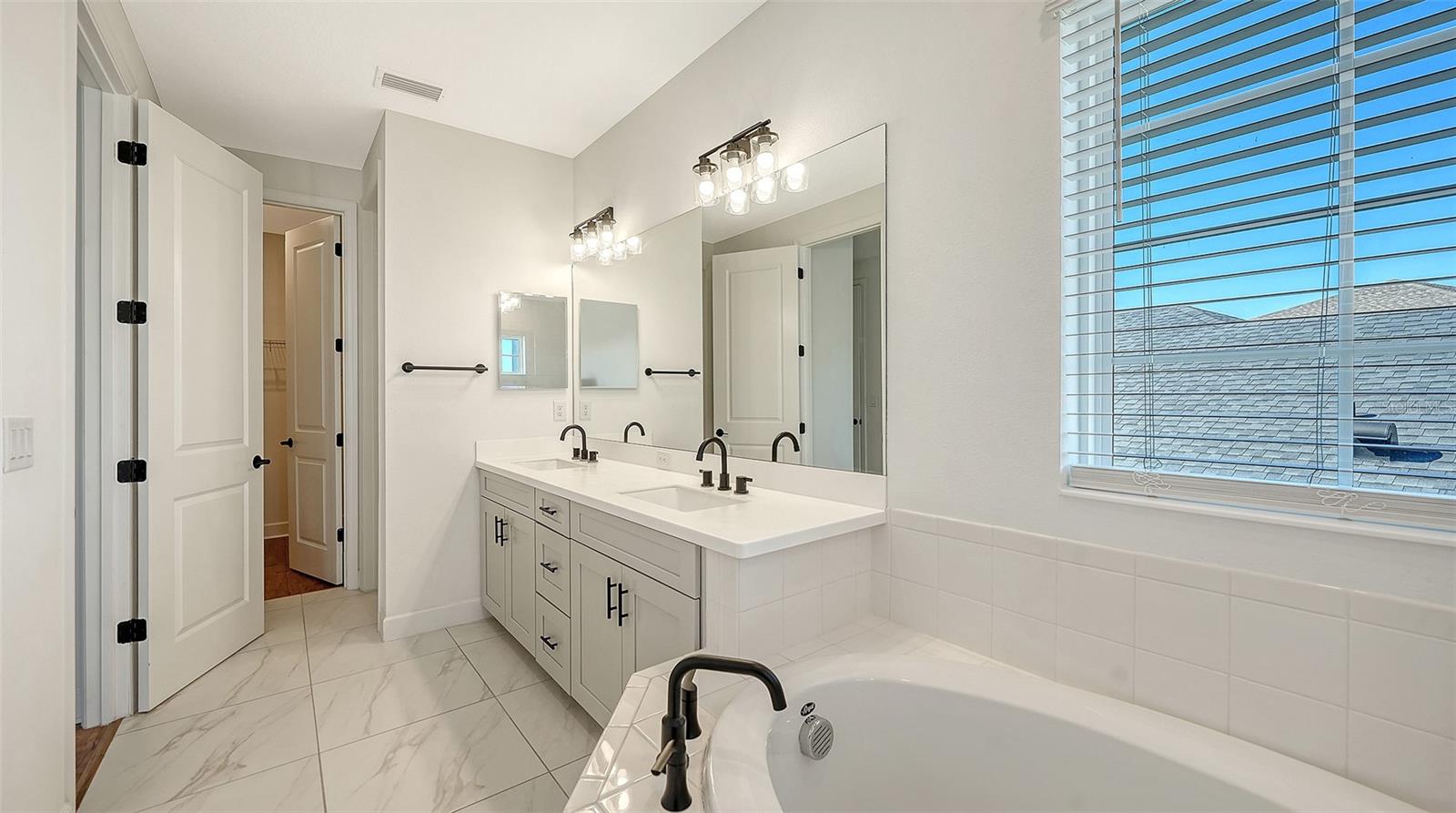 SKYE RANCH - Residential