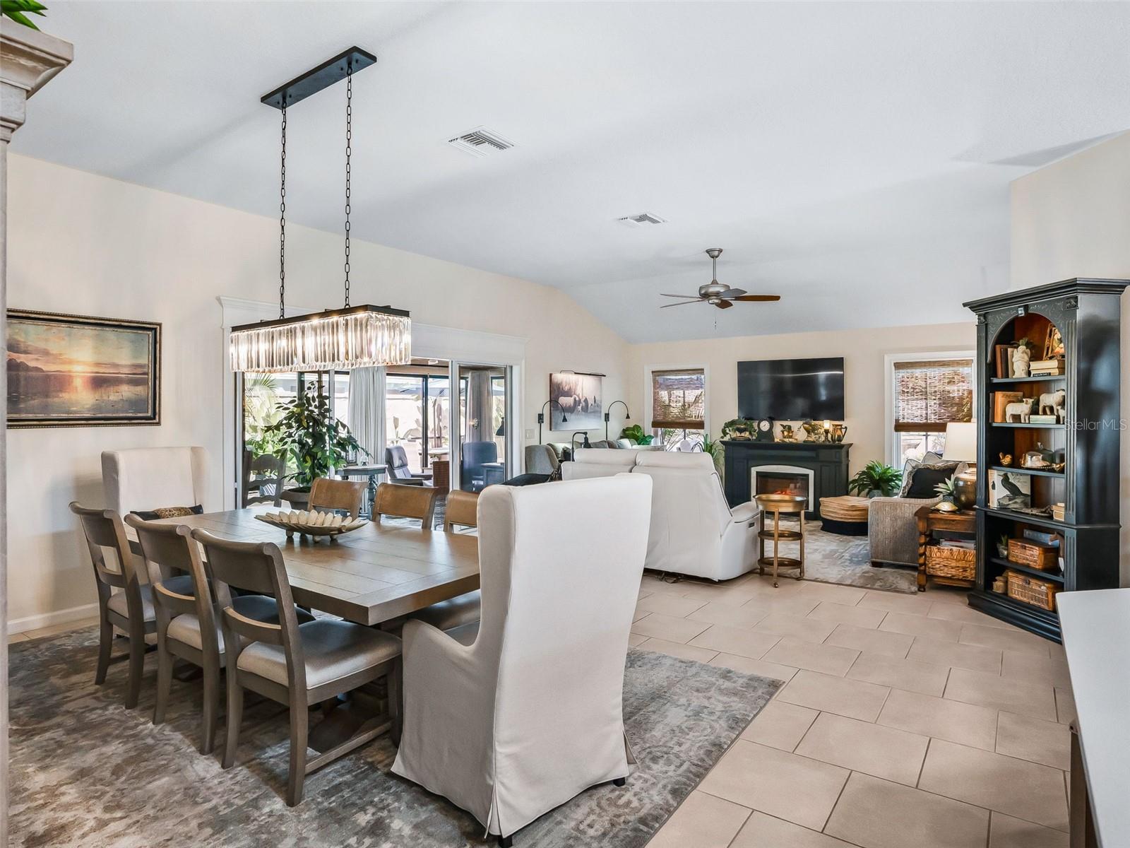 SOUTHERN OAKS UN 37 - Residential