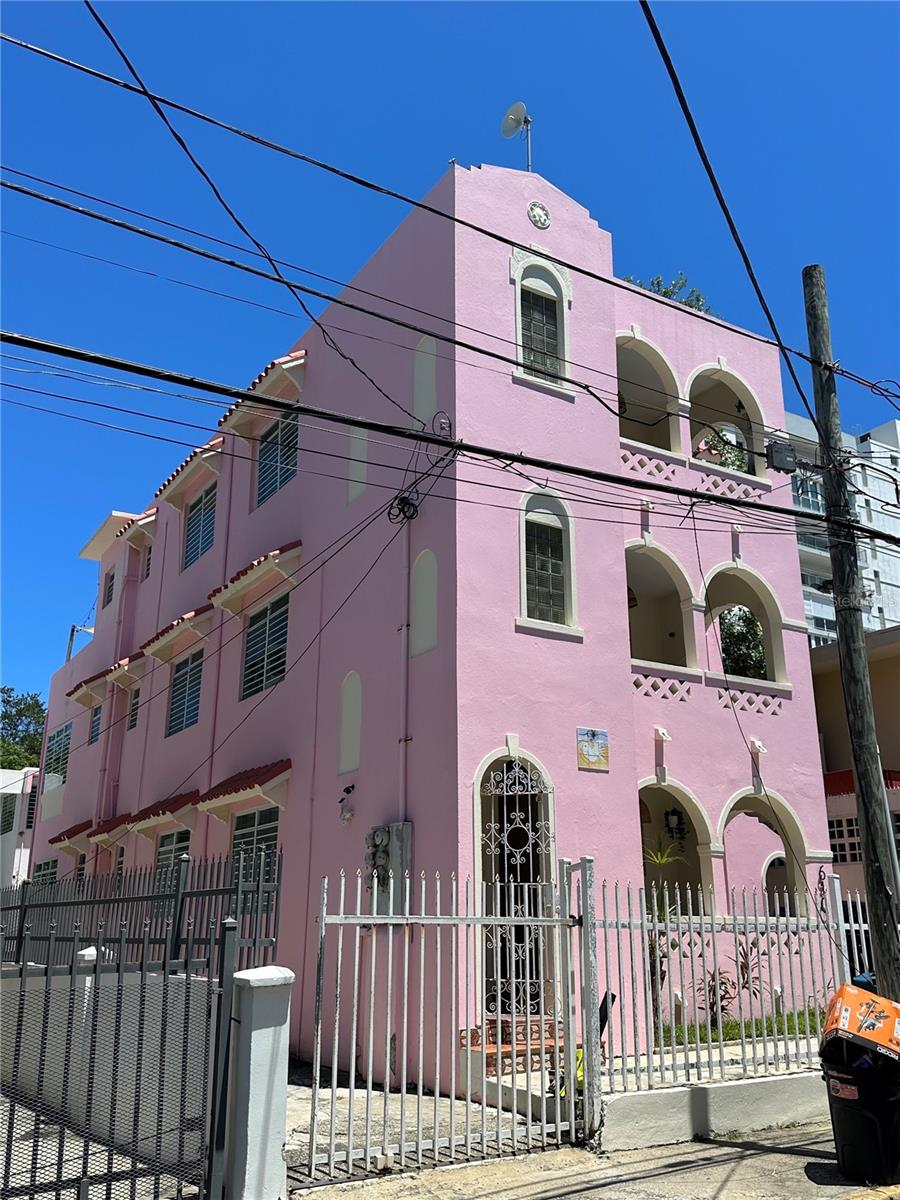 610 HOARE STREET