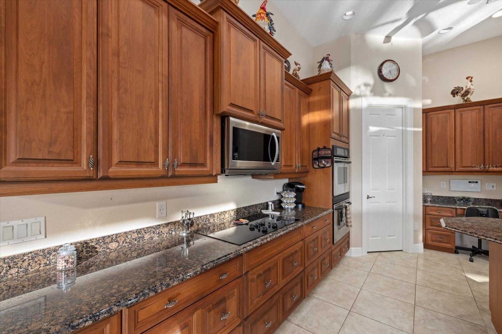 THE RESERVE - Residential