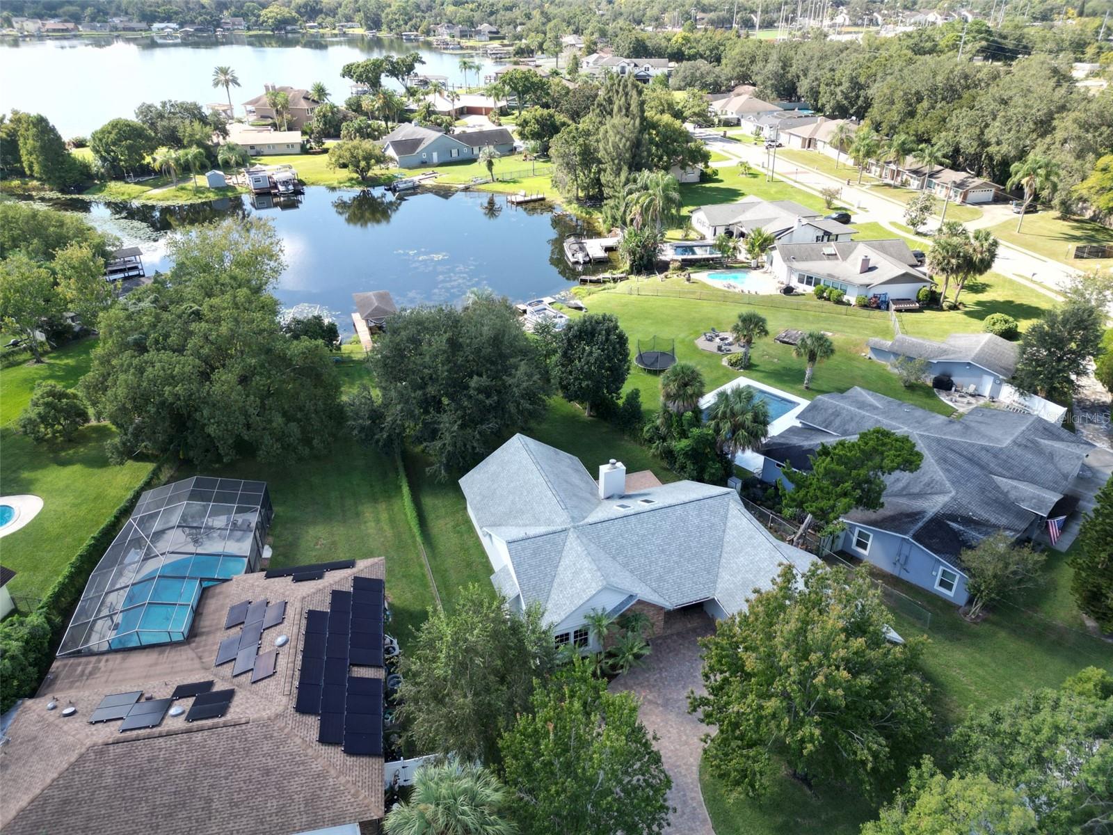 TOWN & COUNTRY ESTATES REP - Residential