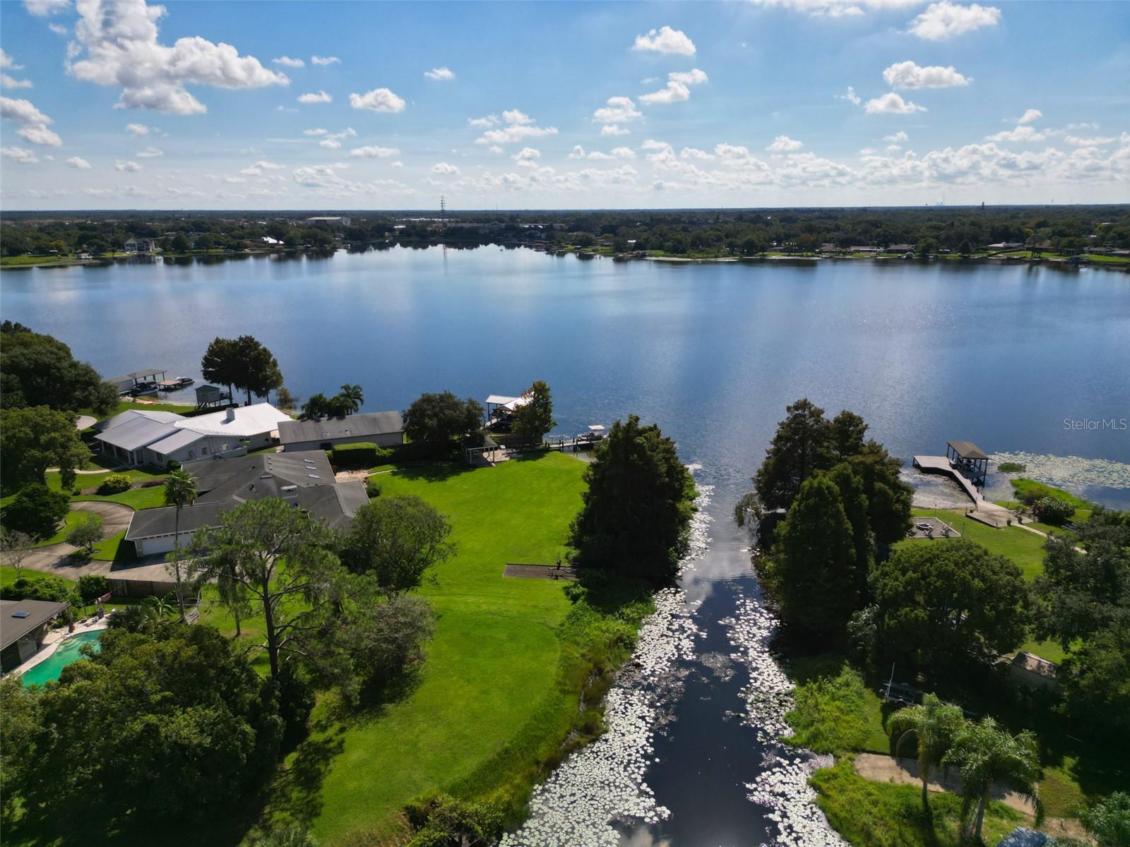 TOWN & COUNTRY ESTATES REP - Residential