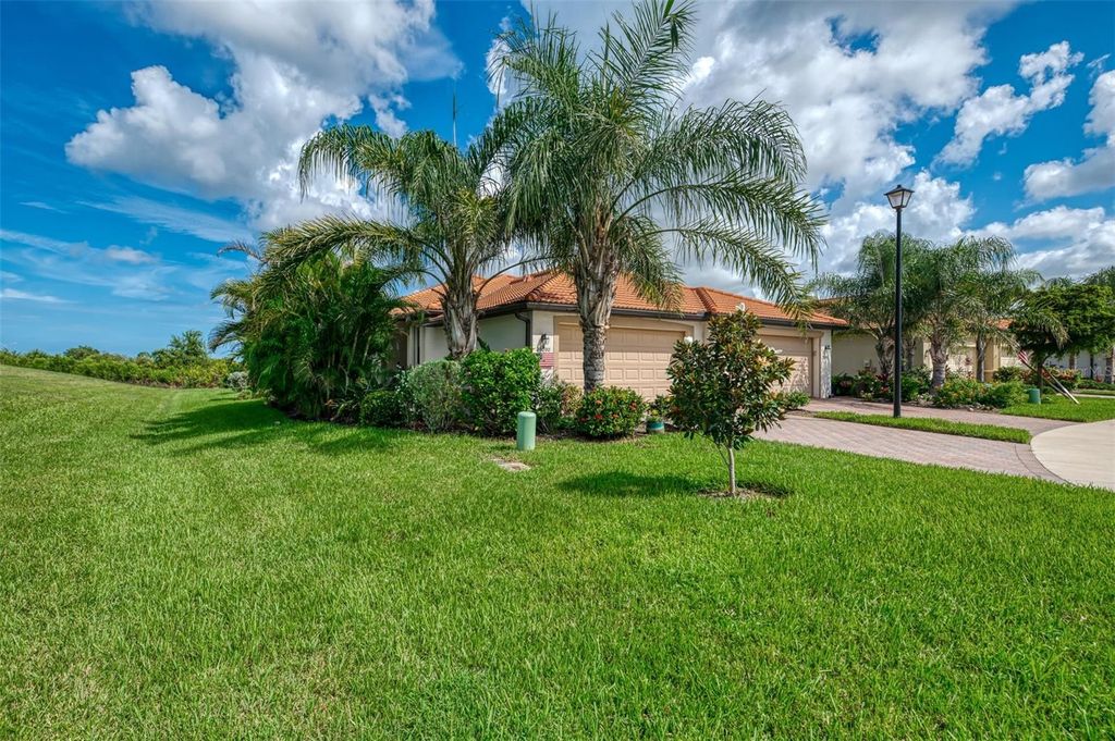 Photo of 24000 Skyflower Court, Venice, FL 34293 (MLS # N6139833)